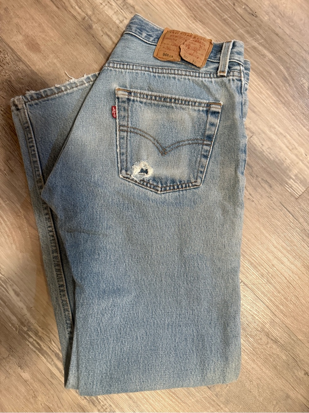 Levi's Men's Light Wash Straight Leg Jeans